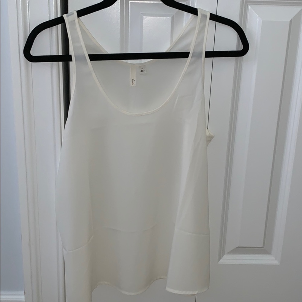 white tank